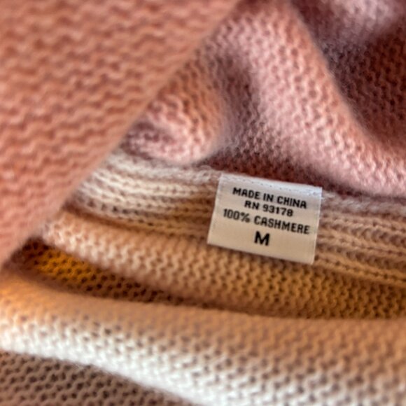 Spring + Mercer Pink Two-Tone Turtleneck Sweater - Picture 5 of 5